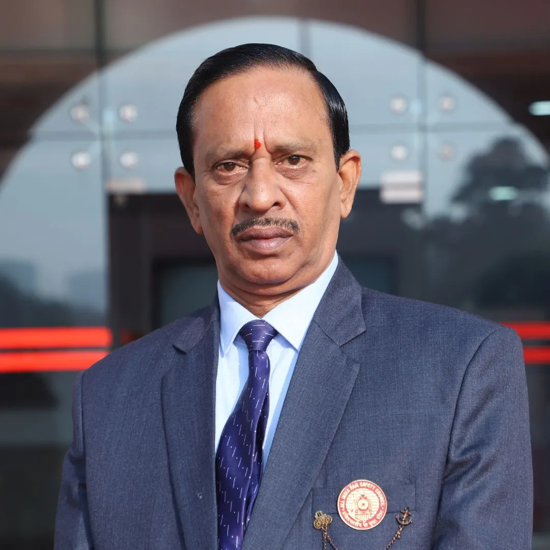 Dr. R. Padmanabhan